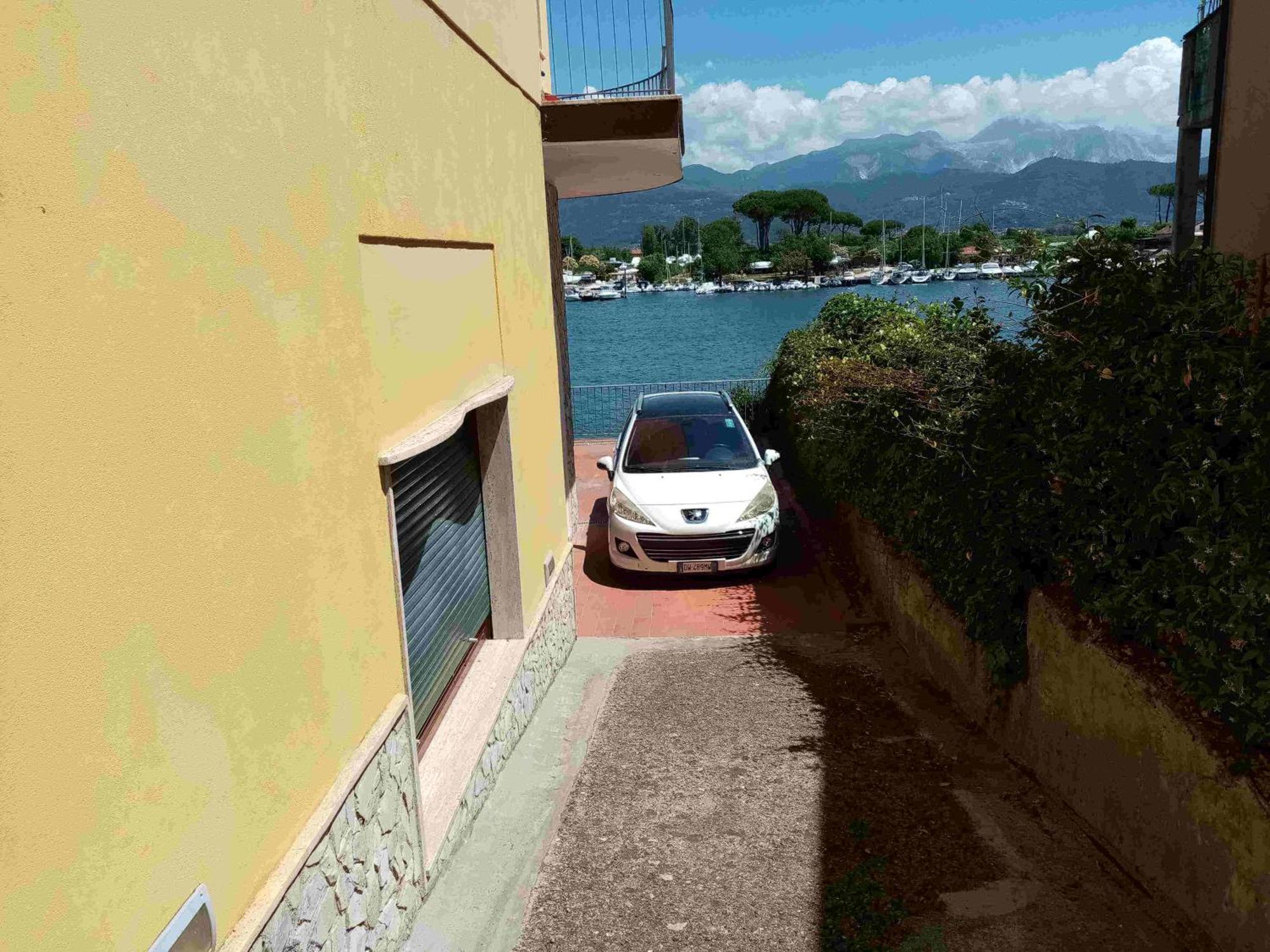 Alla Foce Del Magra - Appartamenti Sul Fiume Con Posto Barca Vicino Cinque Terre Ameglia Exterior foto
